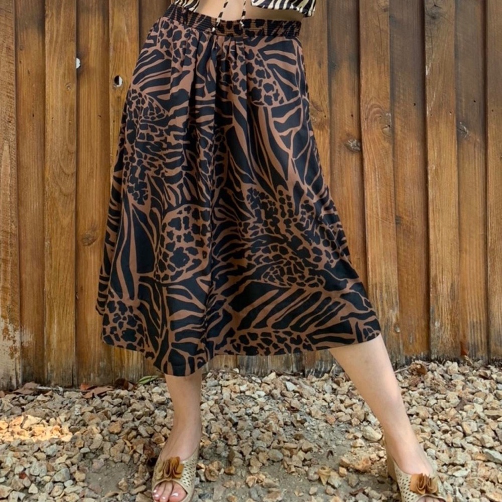 🖤Flows Swirl Retro Skirt with Pockets 🤎